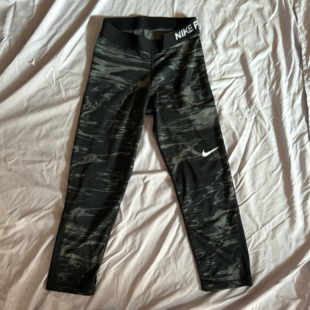 Nike Capri Dry Fit Leggings